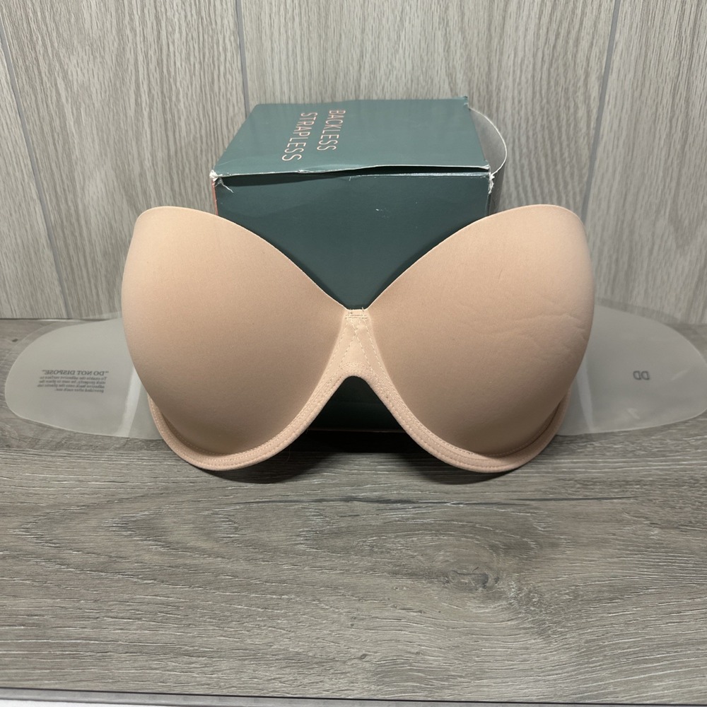 Lingerie Solutions Plunge Backless Strapless Bra‎ Women Size DD Nude Excellent